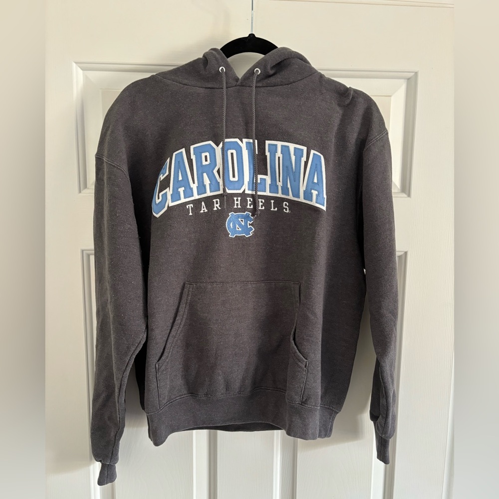 Carolina Tar Heels Gray Hoodie